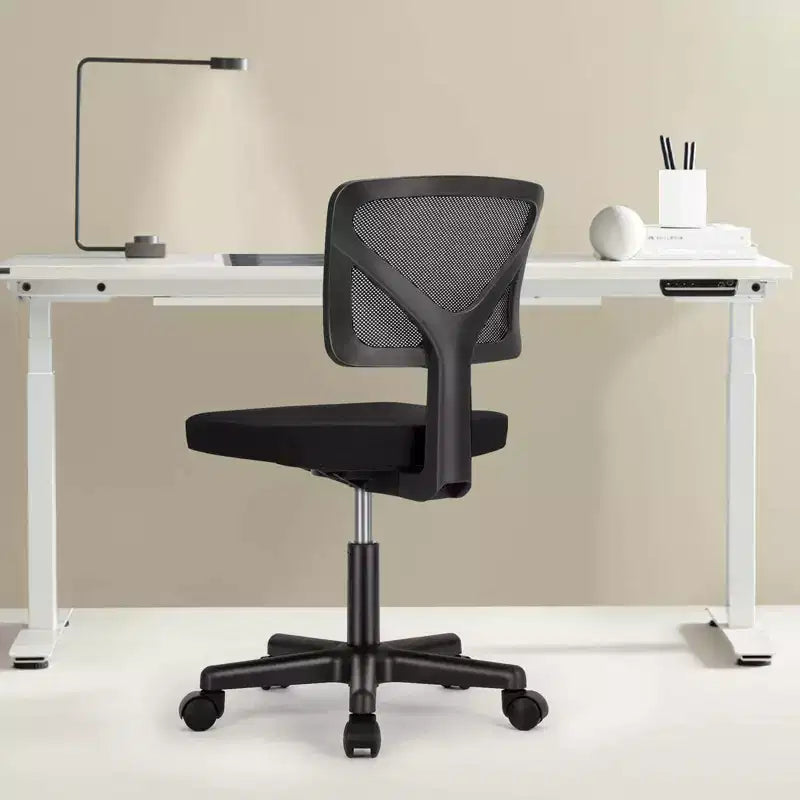 Chaise de bureau sans accoudoirs en maille, réglable en hauteur avec soutien lombaire, fauteuil pivotant à roulettes pour petits espaces