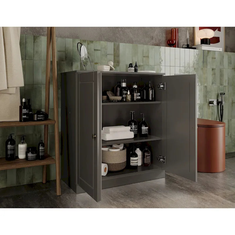 Meuble de salle de bain Palace Imports 100% bois massif 32 po avec portes pleines et étagères réglables