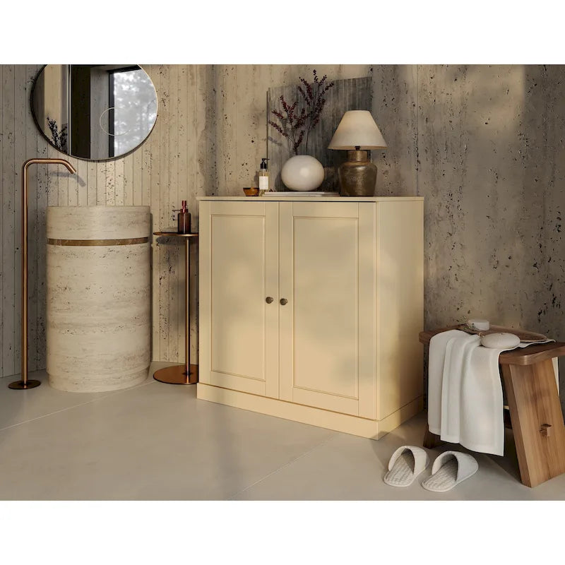 Meuble de salle de bain Palace Imports 100% bois massif 32 po avec portes pleines et étagères réglables