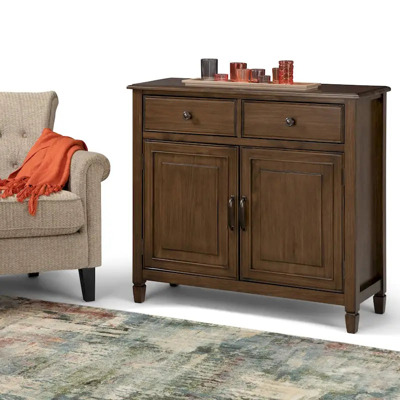 WYNDENHALL Hampshire Armoire de rangement traditionnelle en bois massif de 40 po de largeur pour entrée - 40 larg. x 15 prof. x 36 haut.