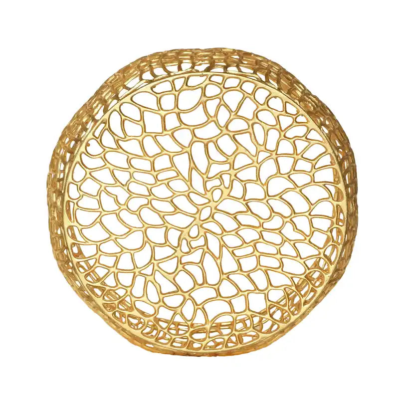 Table basse en maille d'aluminium artisanale moderne Cortlandt par Christopher Knight Home