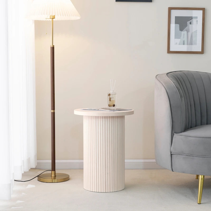 Table d'appoint ronde en bois à piédestal cannelé