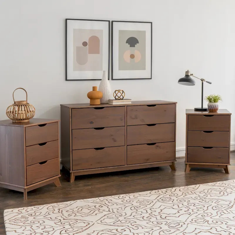 Ensemble de chambre à coucher 3 pièces Purcell en pin avec commode à 6 tiroirs et tables de chevet à 3 tiroirs (ensemble de 2)