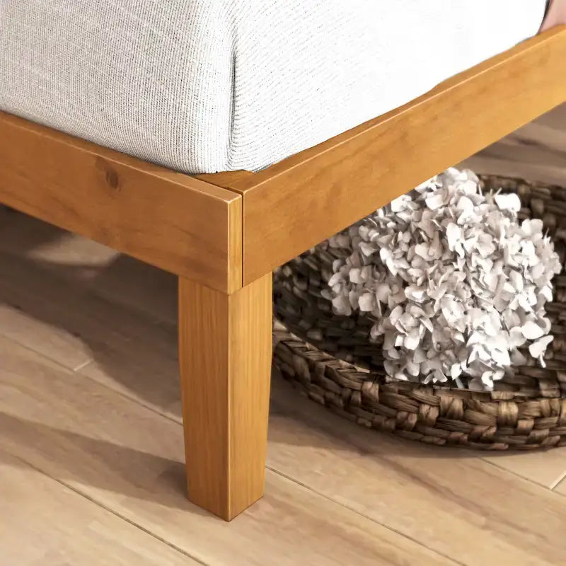 Lit plateforme Priage de ZINUS en bois de pin rustique avec tête de lit