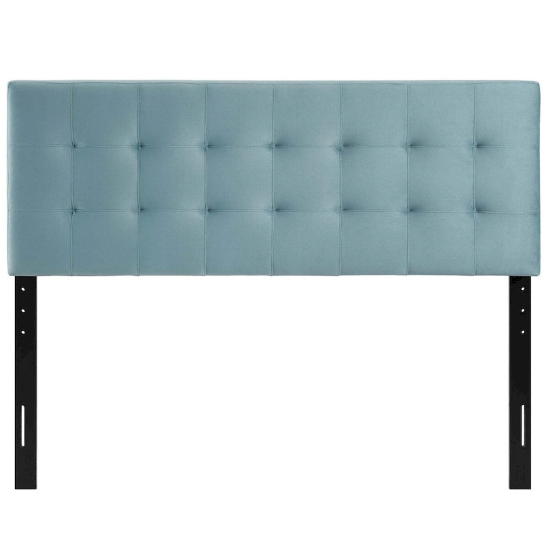 Tête de lit capitonnée en velours Carson Carrington Labbgard Grand lit (Queen-size) couleur biscuit